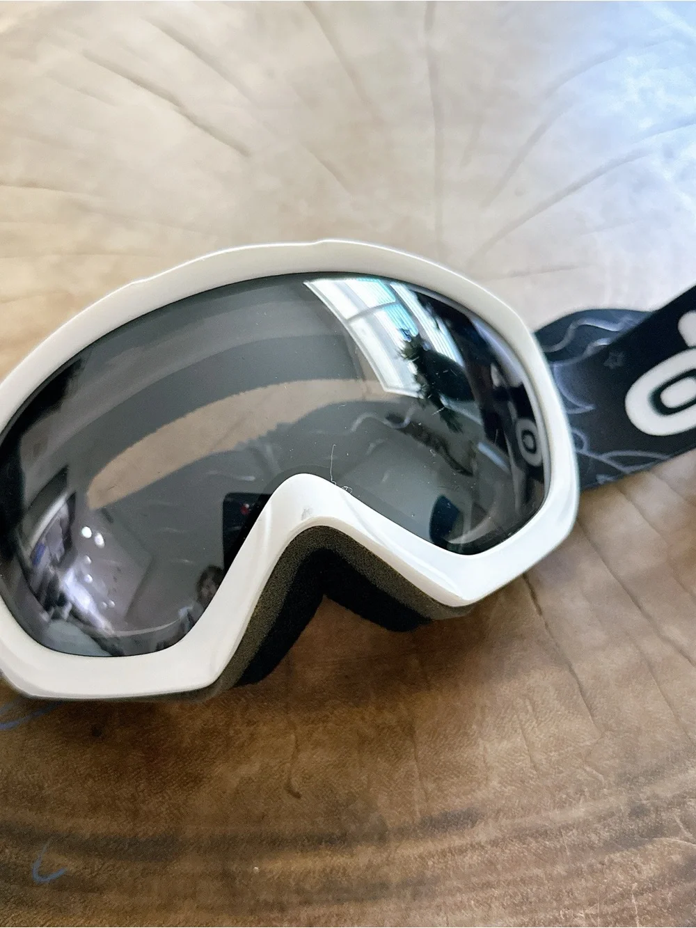 ODOLAND Kids Youth Ski Snowboard Goggles White Black